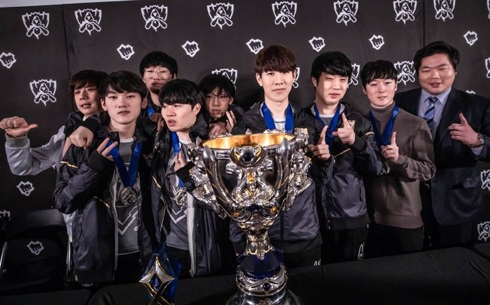 防线漏洞 防线漏洞